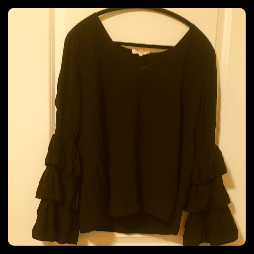 Flared long sleeve blouse